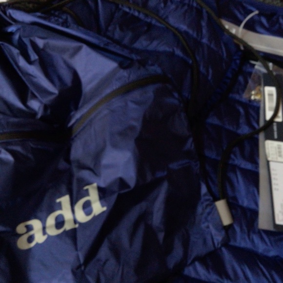 Add down jacket, Navy, size 4 - Picture 9 of 12